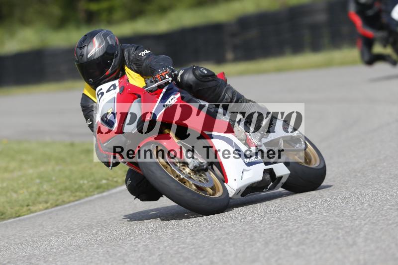 Archiv-2025/07 19.04.2025 Speer Racing ADR/Gruppe gelb/454